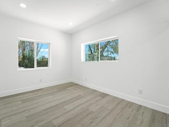9130 Edgewood Dr, La Mesa CA 91941