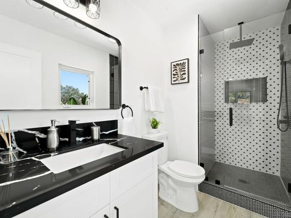 9130 Edgewood Dr, La Mesa CA 91941