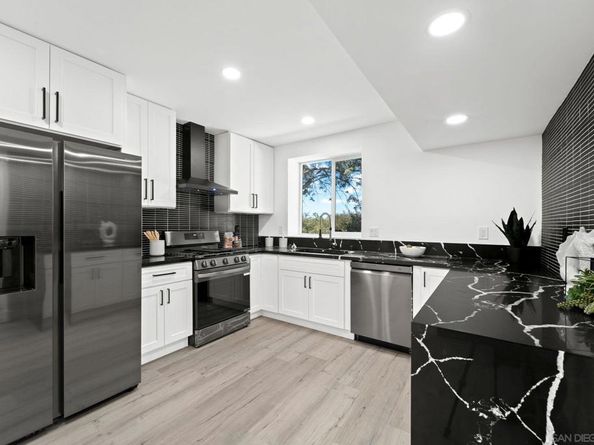 9130 Edgewood Dr, La Mesa CA 91941