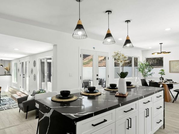 9130 Edgewood Dr, La Mesa CA 91941