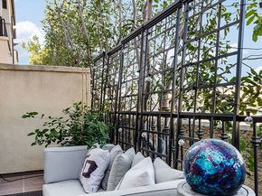 5753 White Oak Avenue 7, Encino CA 91316