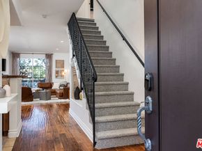 5753 White Oak Avenue 7, Encino CA 91316