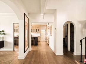 7020 La Presa Drive, Los Angeles CA 90068