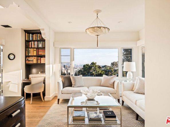 7020 La Presa Drive, Los Angeles CA 90068