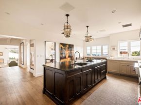 7020 La Presa Drive, Los Angeles CA 90068