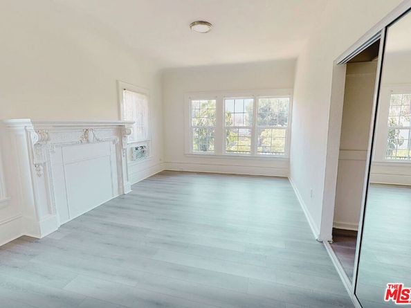 1139 W 27th Street, Los Angeles CA 90007