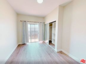 1139 W 27th Street, Los Angeles CA 90007