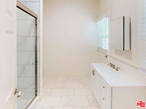 1139 W 27th Street, Los Angeles CA 90007