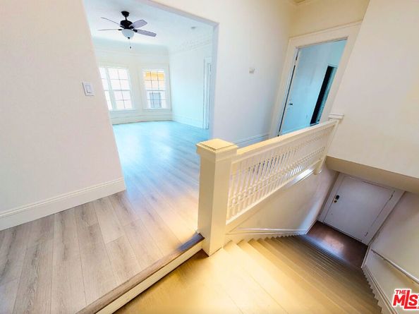 1139 W 27th Street, Los Angeles CA 90007