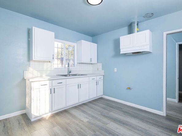 1230 S Wilmington Avenue, Compton CA 90220