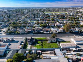 1230 S Wilmington Avenue, Compton CA 90220