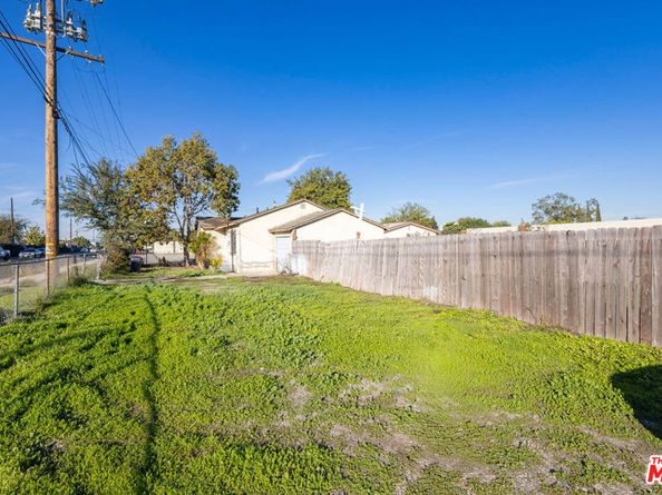 1230 S Wilmington Avenue, Compton CA 90220