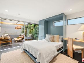 825 Palms Boulevard, Venice CA 90291