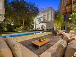 825 Palms Boulevard, Venice CA 90291