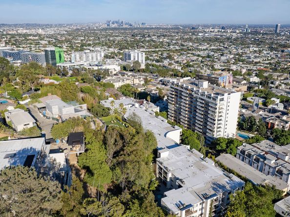 1230 Horn Avenue 304, West Hollywood CA 90069