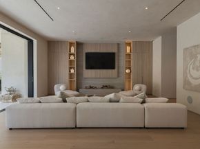 17177 Adlon Road, Encino CA 91436