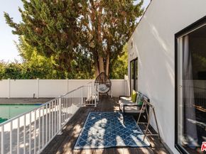 2060 High Tower Drive, Los Angeles CA 90068