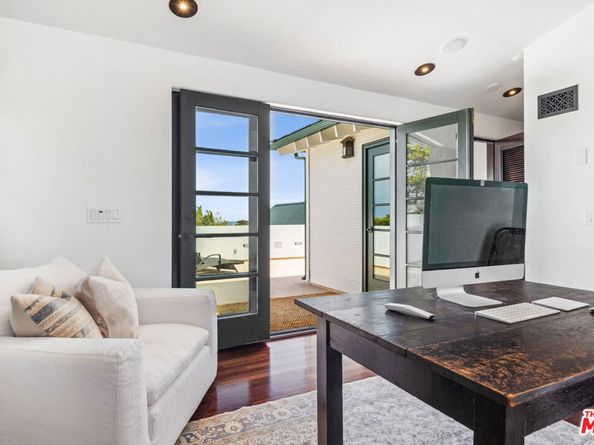 26799 Sea Vista Drive, Malibu CA 90265