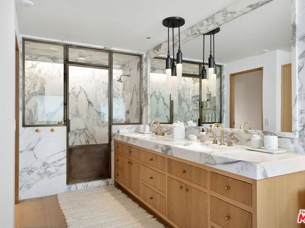 24818 Malibu Road, Malibu CA 90265