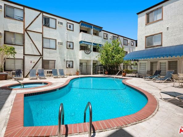 18530 Hatteras Street 115, Tarzana CA 91356