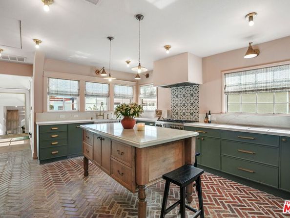 3580 Gundry Avenue, Long Beach CA 90807