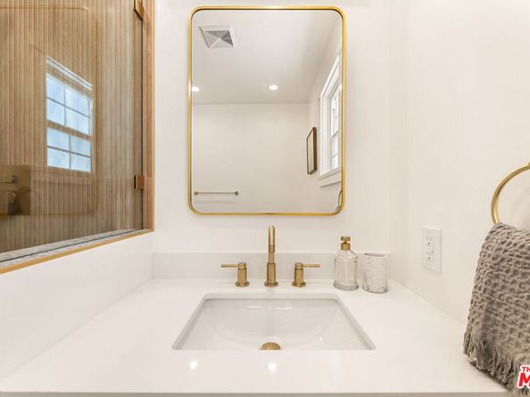 3580 Gundry Avenue, Long Beach CA 90807