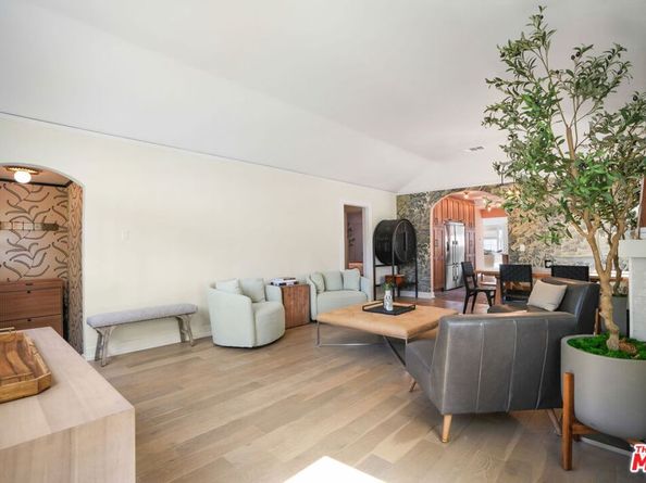 3580 Gundry Avenue, Long Beach CA 90807