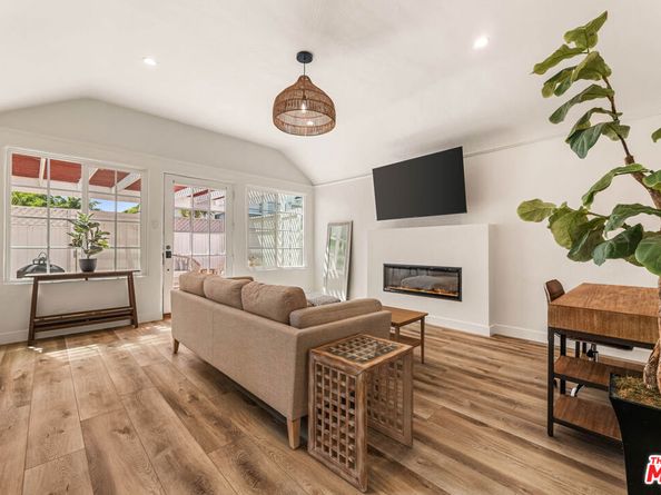 3580 Gundry Avenue, Long Beach CA 90807