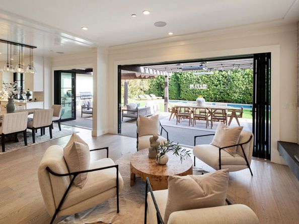 720 S Amalfi Drive, Pacific Palisades CA 90272