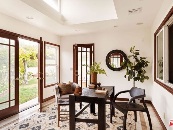 2617 Sleepy Hollow Place, Glendale CA 91206