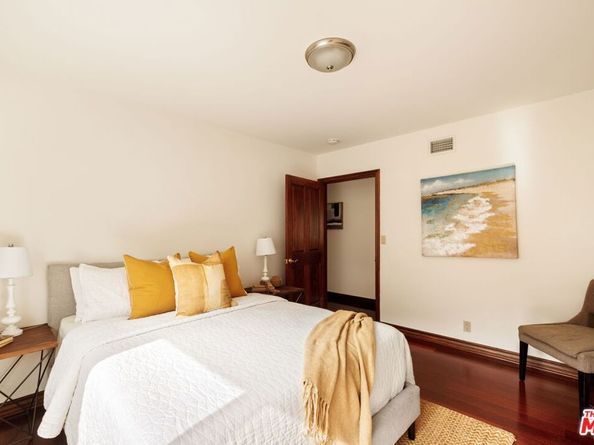 2617 Sleepy Hollow Place, Glendale CA 91206