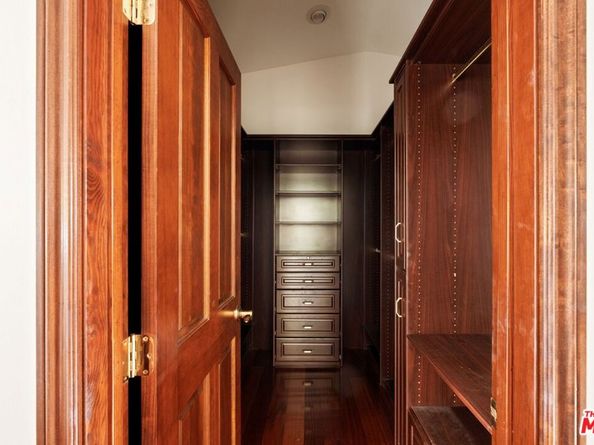 2617 Sleepy Hollow Place, Glendale CA 91206