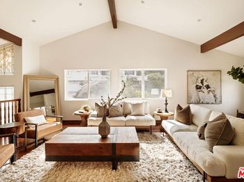 2617 Sleepy Hollow Place