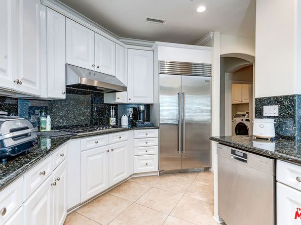 716 Amy Lane, Redondo Beach CA 90278