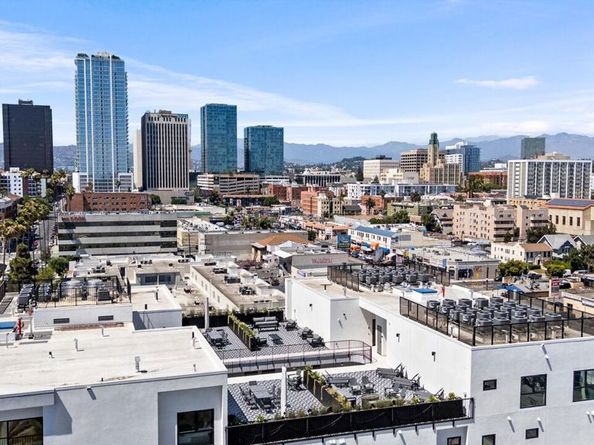 904 S New Hampshire Avenue 609, Los Angeles CA 90006