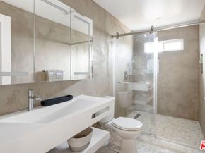 4035 W Avenue 42, Los Angeles CA 90065