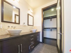 655 S Hope Street 704, Los Angeles CA 90017