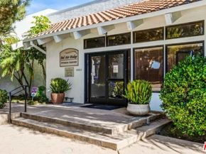 10221 Briarwood Drive, Los Angeles CA 90077