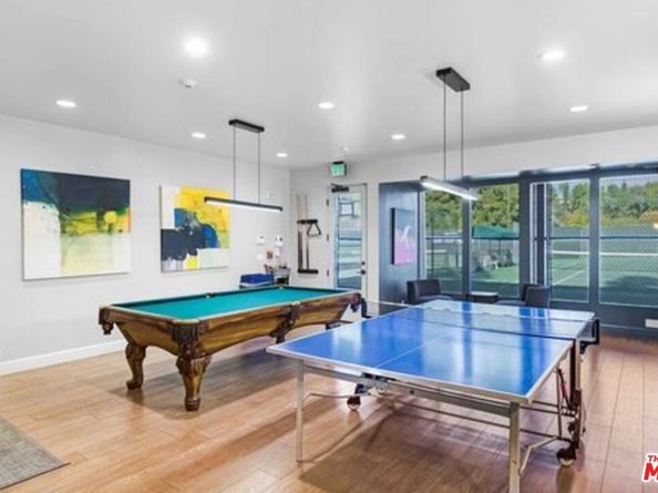 10221 Briarwood Drive, Los Angeles CA 90077