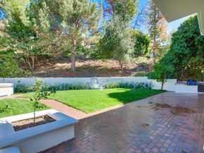 10221 Briarwood Drive, Los Angeles CA 90077