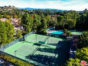 10221 Briarwood Drive, Los Angeles CA 90077