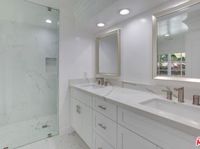 10221 Briarwood Drive, Los Angeles CA 90077