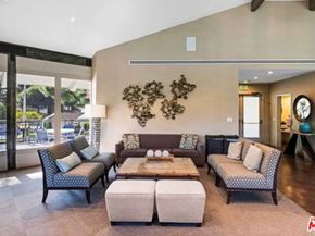 10221 Briarwood Drive, Los Angeles CA 90077