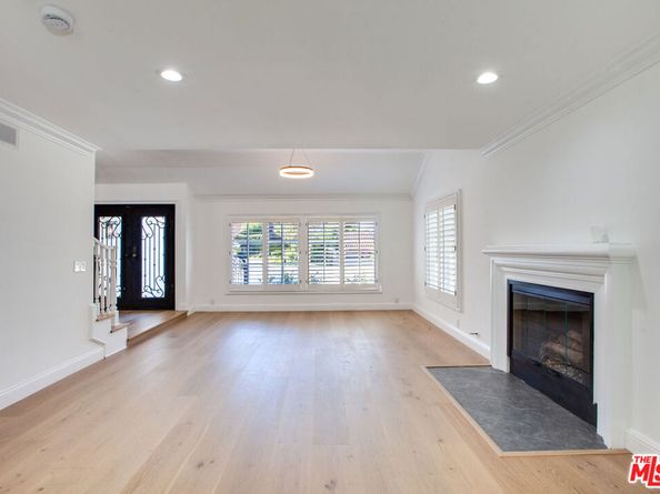 10221 Briarwood Drive, Los Angeles CA 90077