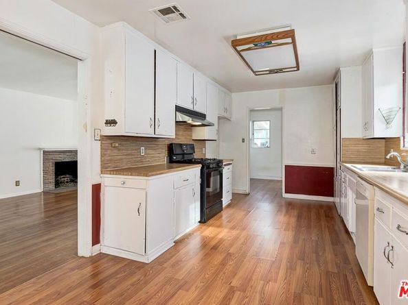 408 S Sparks Street, Burbank CA 91506