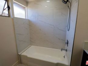 1022 S Fir Avenue, Inglewood CA 90301