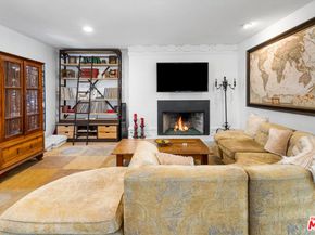 2116 3rd Street, Santa Monica CA 90405