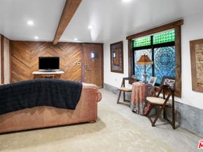 2116 3rd Street, Santa Monica CA 90405