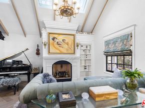 2116 3rd Street, Santa Monica CA 90405