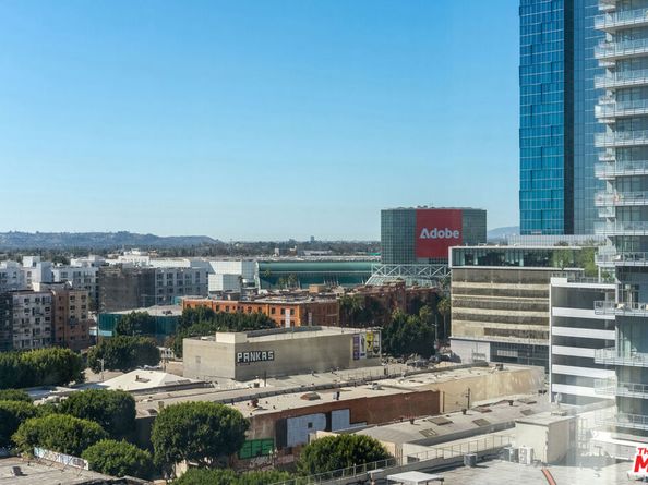 1155 S Grand Avenue 1103, Los Angeles CA 90015